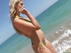 TargetVids presents: Carol goldnerova seaside strip