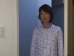 TargetVids presents: A charming mom is 57 years old