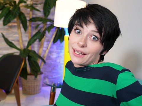 TargetVids presents: Short hair kitty lynn gives a blowjob and gets fucked balls deep