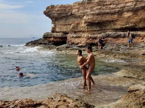 TargetVids presents: Divers watching us fuck at the beach give us some help