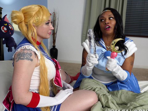 TargetVids presents: Leya falcon moans while being fingered by hot porsha carrera
