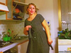 TargetVids presents: Italian bbw housewife bj